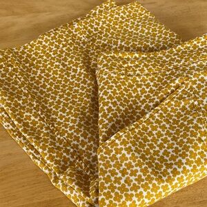 Boden Yellow and White Geometric Floral Mini Skirt